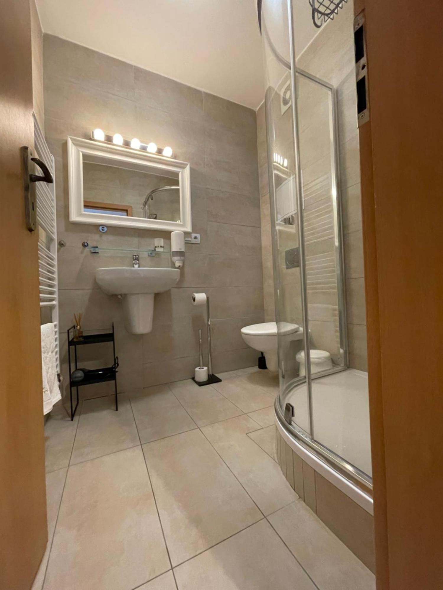 Zara Luxury Apartments The Absolute Center Of ז'ילינה מראה חיצוני תמונה