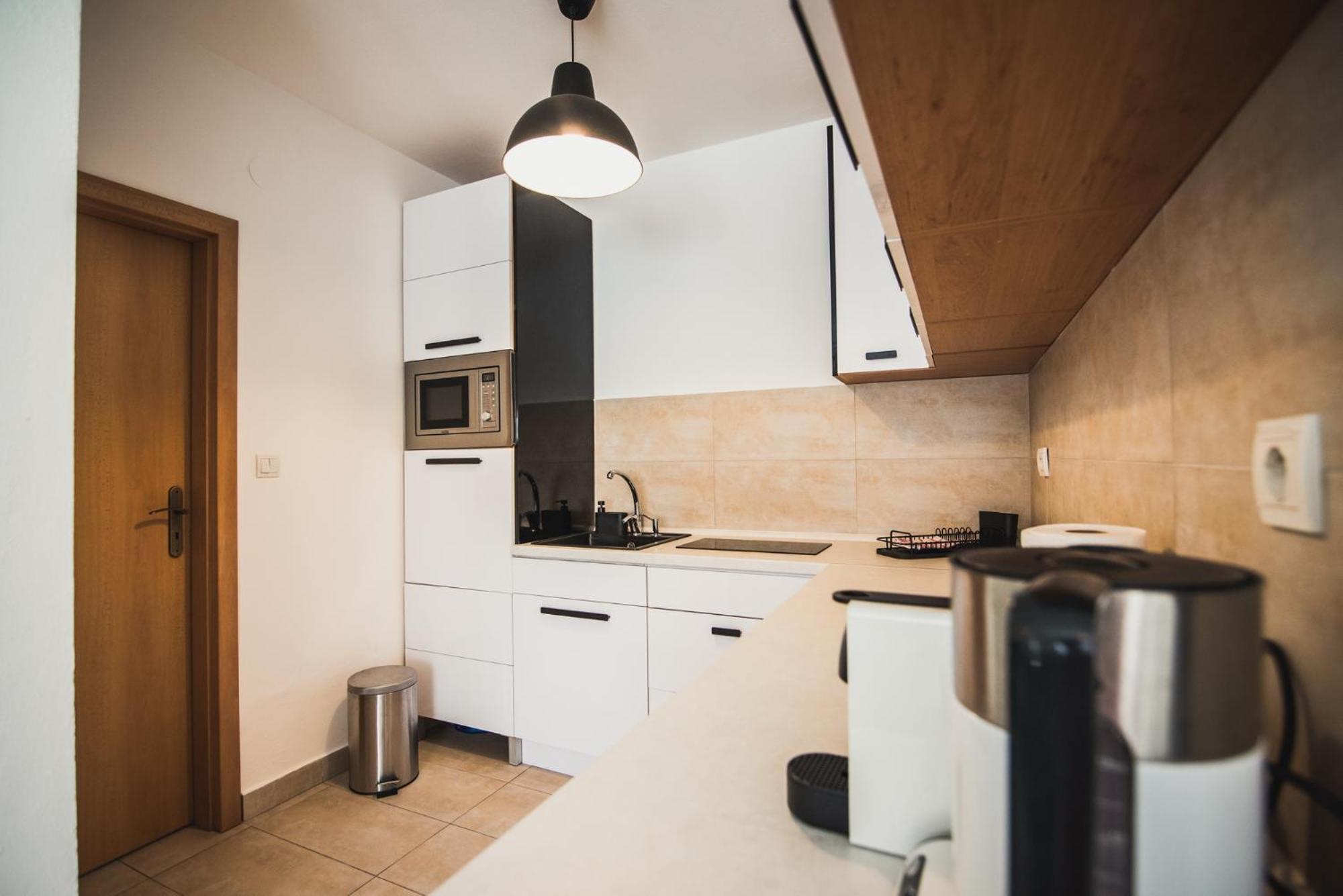 Zara Luxury Apartments The Absolute Center Of ז'ילינה מראה חיצוני תמונה